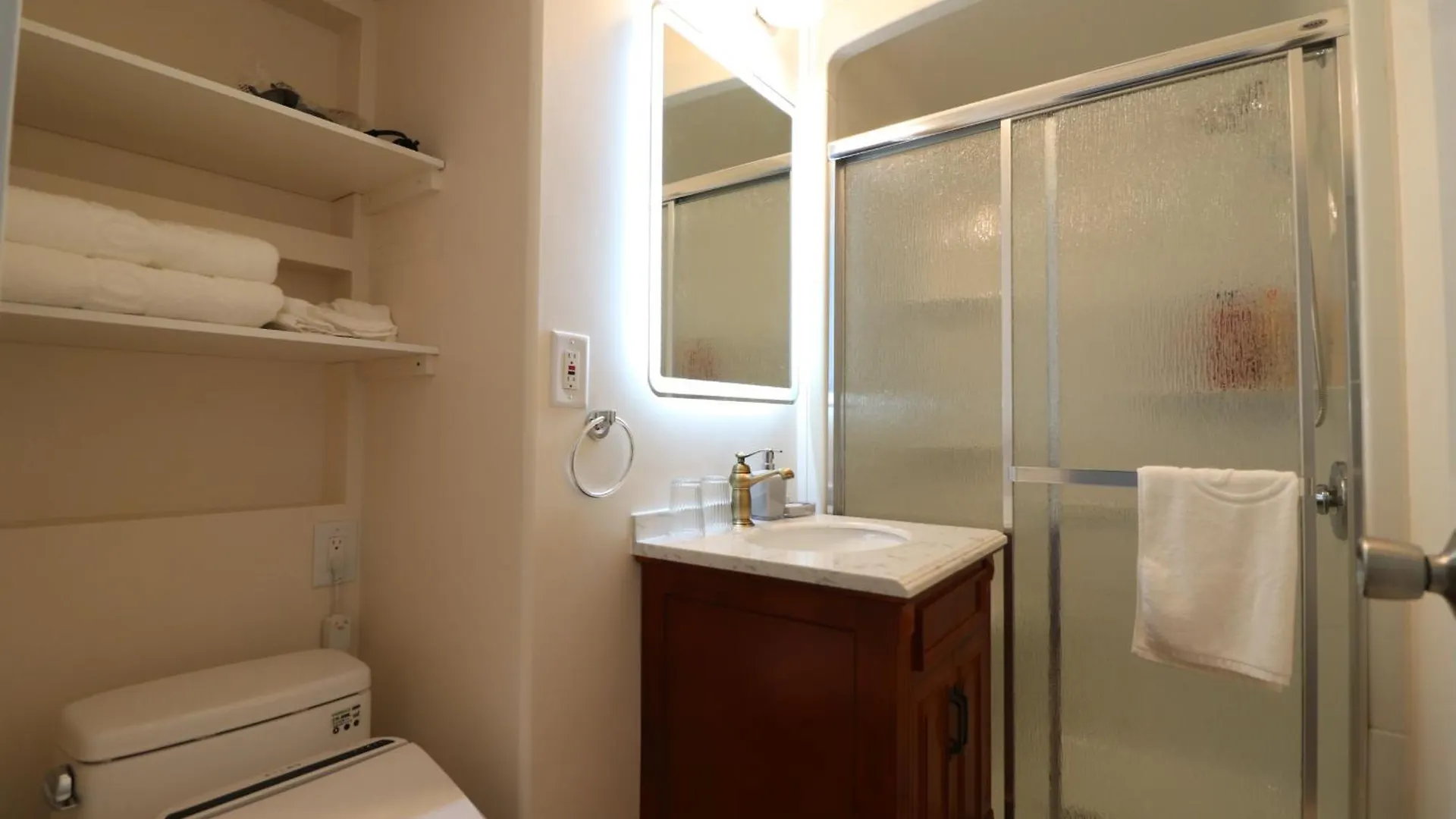 Victoria Gorge Waterway Vacation Home Accommodatie bij particulieren