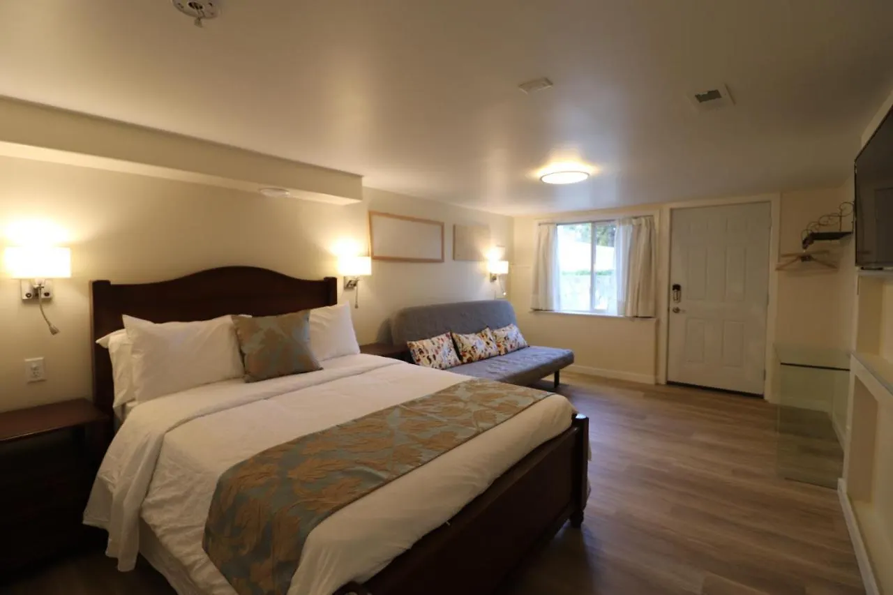 Проживание в семье Victoria Gorge Waterway Vacation Home
